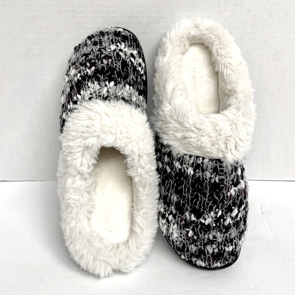 isotoner Shoes - 🌺 NEW‼️ISOTONER SLIPPERS HOUSE SHOES SLIP-ONS NWOT